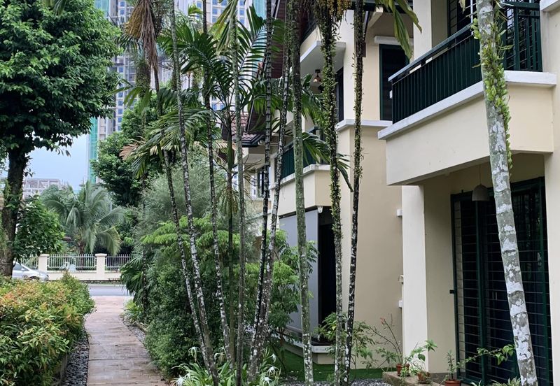 Desa ParkCity (Nadia Parkhomes)