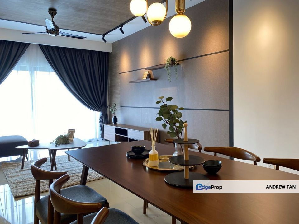 Newly renovated, high spec 3 bedder , Kuala Lumpur, Desa Parkcity