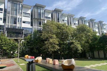 The Mansions @ Parkcity Heights