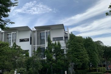 The Mansions @ Parkcity Heights