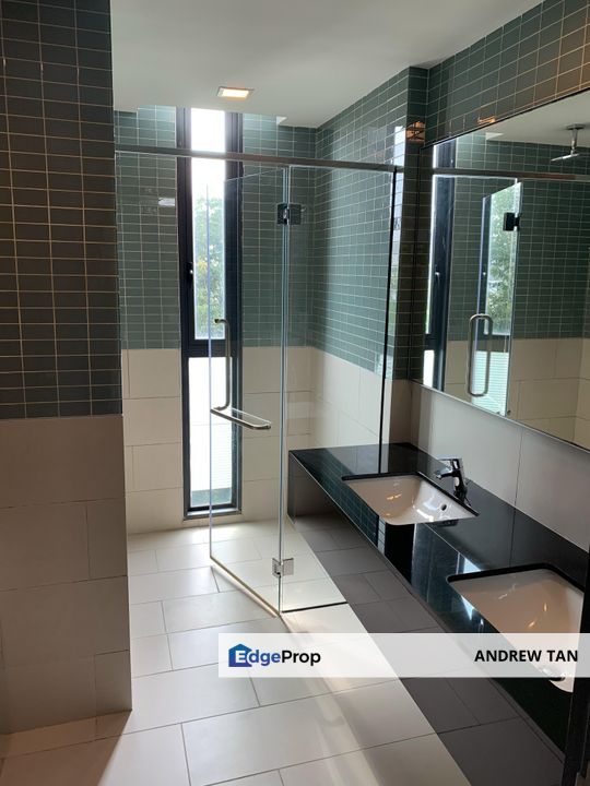 Hillside 5bedder, spacious roomy unit , Kuala Lumpur, Desa Parkcity