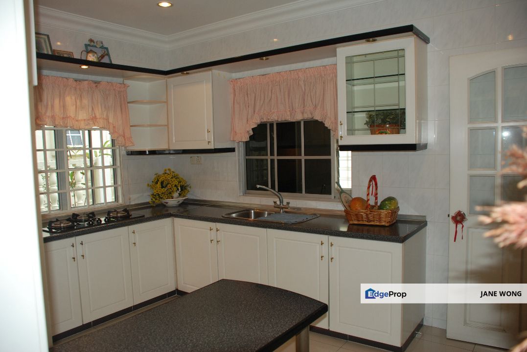 USJ 5 SUBANG JAYA 2-STOREY SEMI-D HOUSE FOR SALE , Selangor, USJ