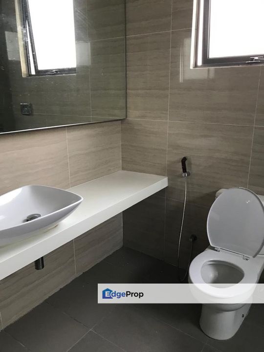 Lembah Subang LRT Link- Eve Suite Residence, Selangor, Ara Damansara