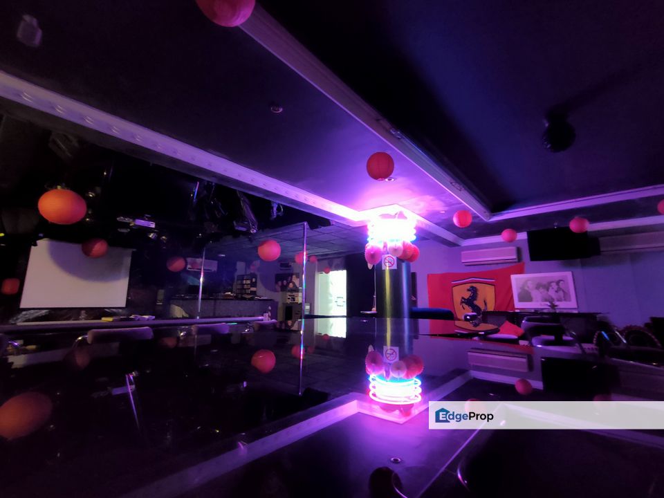 4 Storey Bungalow House- Unblock view of Damansara, Kuala Lumpur, Damansara