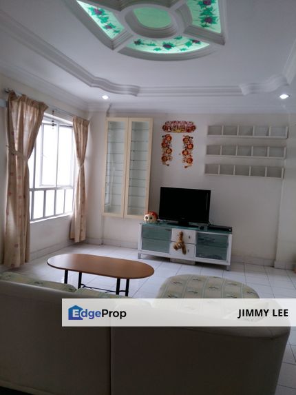 Selangor PJ SS2 - Freehold - Just 5 min to the Famous SS2 Durian HotSpot - Next to NSK Grocer and 3 Damansara Mall - 20 min Walk to TTDI MRT, Selangor, Petaling Jaya