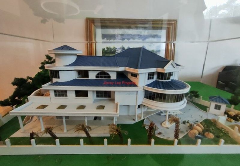 Jalan Setiabakti 3 - Four Storey Bungalow House