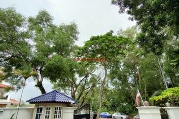 Jalan Setiabakti 3 - Four Storey Bungalow House