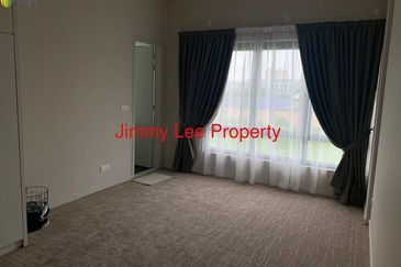 Kampung Sungai Kayu Ara