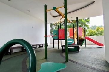 Twins Damansara - Next to Pavilion Damansara MRT