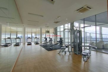 Twins Damansara - Next to Pavilion Damansara MRT