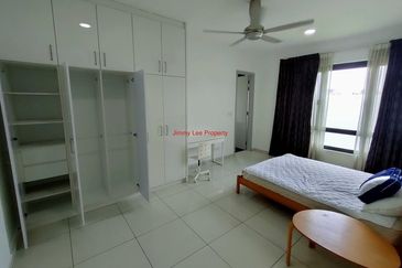 Kampung Sungai Kayu Ara