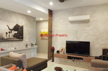 Kampung Sungai Kayu Ara