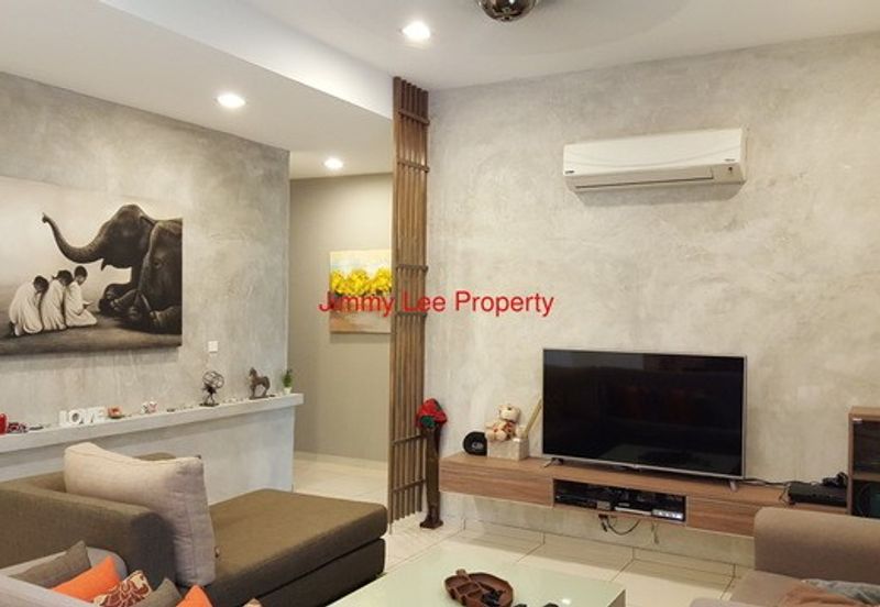 Kampung Sungai Kayu Ara