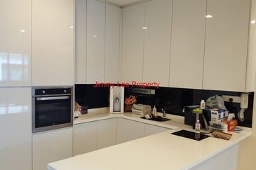 Kampung Sungai Kayu Ara