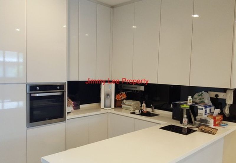 Kampung Sungai Kayu Ara