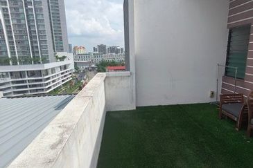 Kampung Sungai Kayu Ara