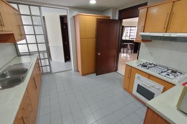 Sri Penaga Bangsar - Walking distance to MRT