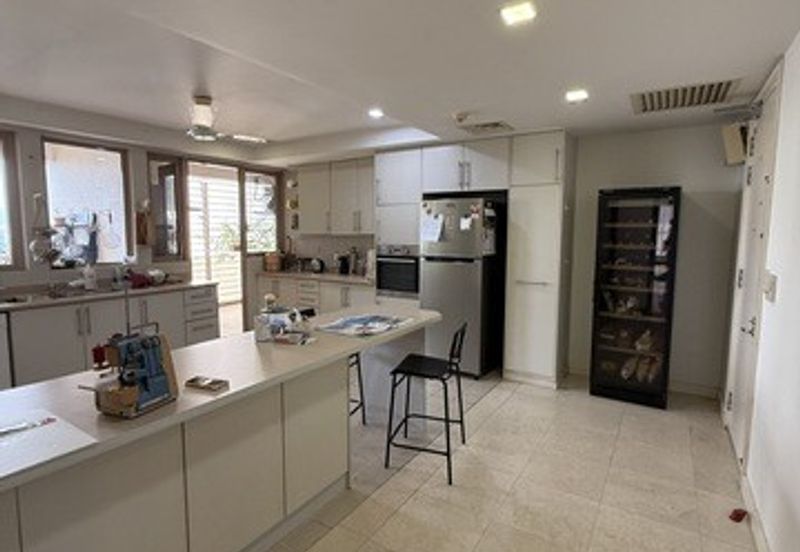 Hampshire Park Condominium