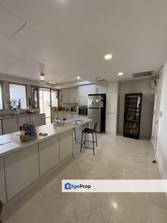 Hampshire Park Condominium, , 