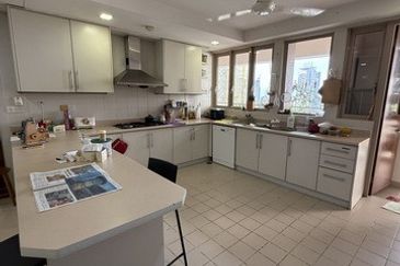 Hampshire Park Condominium