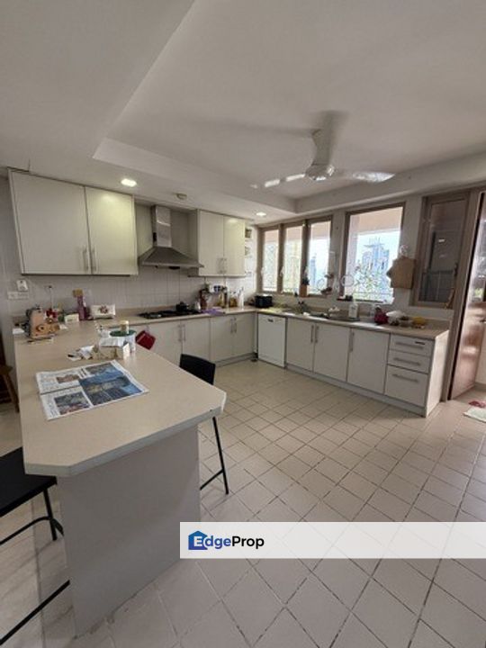 Hampshire Park Condominium, , 