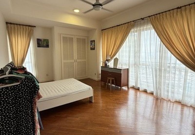 Hampshire Park Condominium