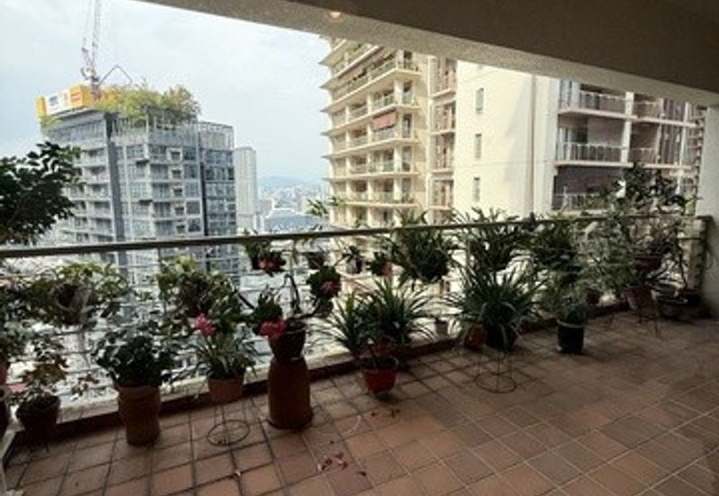 Hampshire Park Condominium