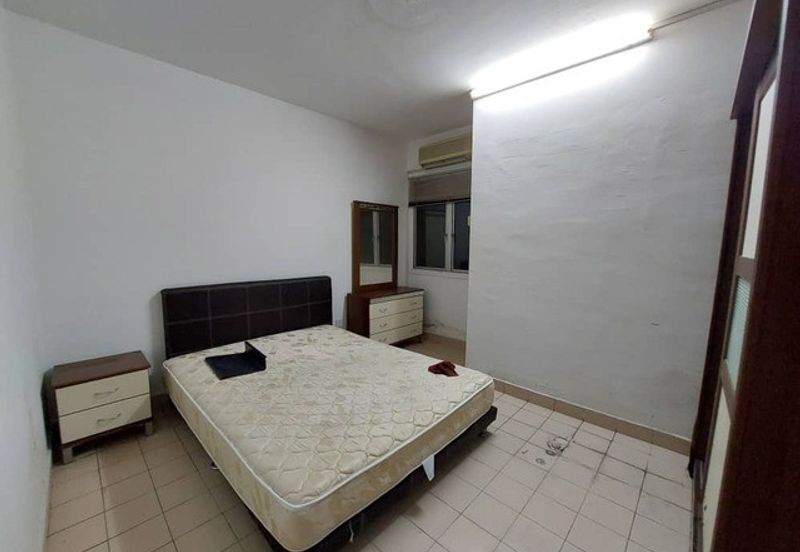 Perdana Exclusive Condominium