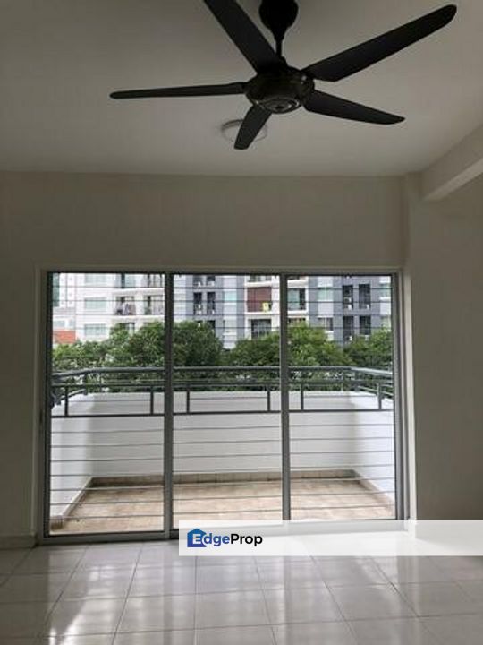 Perdana Emerald Serviced Apartment, , 