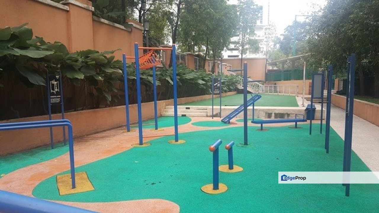 Perdana Emerald Serviced Apartment, , 