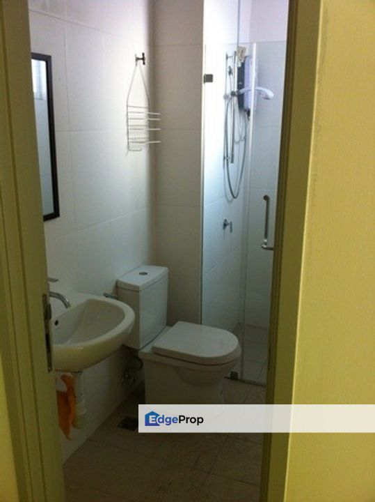 Zenith Residences, , 