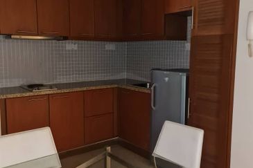 10 Semantan Suites (Sematan Avenue)