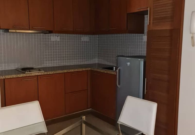 10 Semantan Suites (Sematan Avenue)