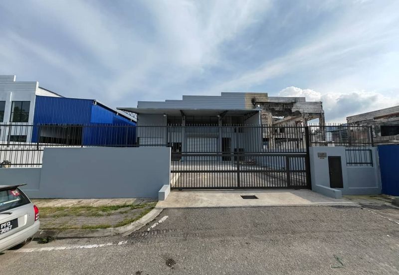 Near Mahkota Cheras, Sg Long, Tun Hussein Onn