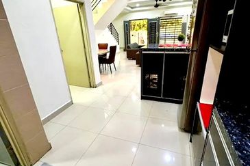 Taman Sri Putra, Sungai Buloh