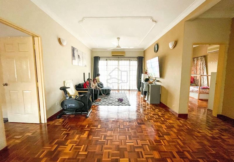 Bandar Tun Hussein Onn