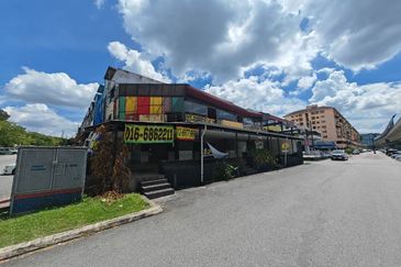 Corner Shop Lot ❤️ Seri Kembangan ❤️ Putra Walk ❤️ Equine