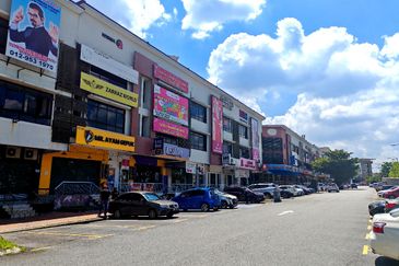 Bandar Tun Hussein Onn