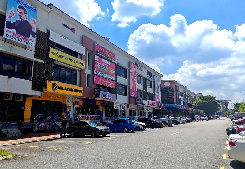 Bandar Tun Hussein Onn