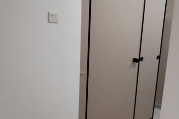 Kenwingston Square Garden