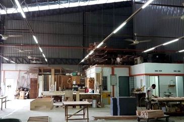 1.5 acres Bungalow Factory Warehouse, Semenyih