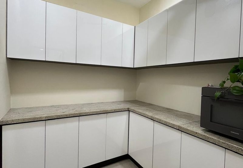 Platinum Hill Condo Pv8