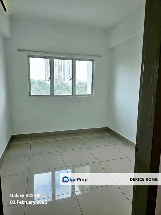 Kiara Residence 2 walking distance to LRT station, Kuala Lumpur, Bukit Jalil