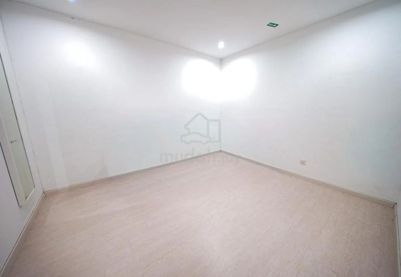 City Garden Commercial Centre