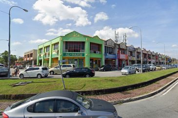 Bandar Tun Hussein Onn