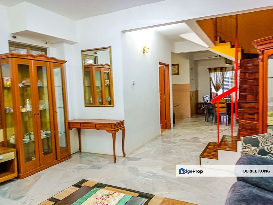 Taman Wawasan Puchong Double Storey House for Sale, Selangor, Puchong