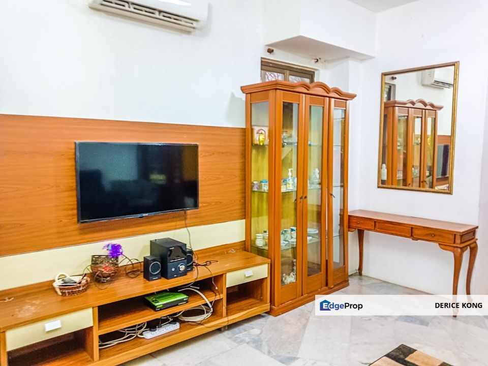 Taman Wawasan Puchong Double Storey House for Sale, Selangor, Puchong