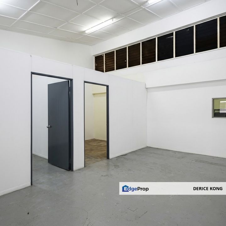 Puchong Utama Factory Warehouse for Rent near Bandar Puteri Puchong, Selangor, Puchong