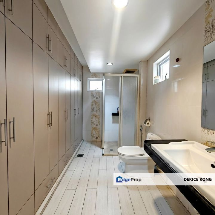 FREEHOLD, Seksyen 22 Petaling Jaya Semi D for Sale, Renovated, Well Kept, Selangor, Petaling Jaya