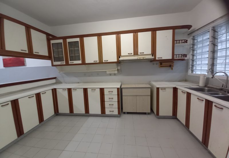 2 Storey Gated/ Guarded Extd Intermediate For Sale @ Wangsa Baiduri Subang Jaya Selangor!